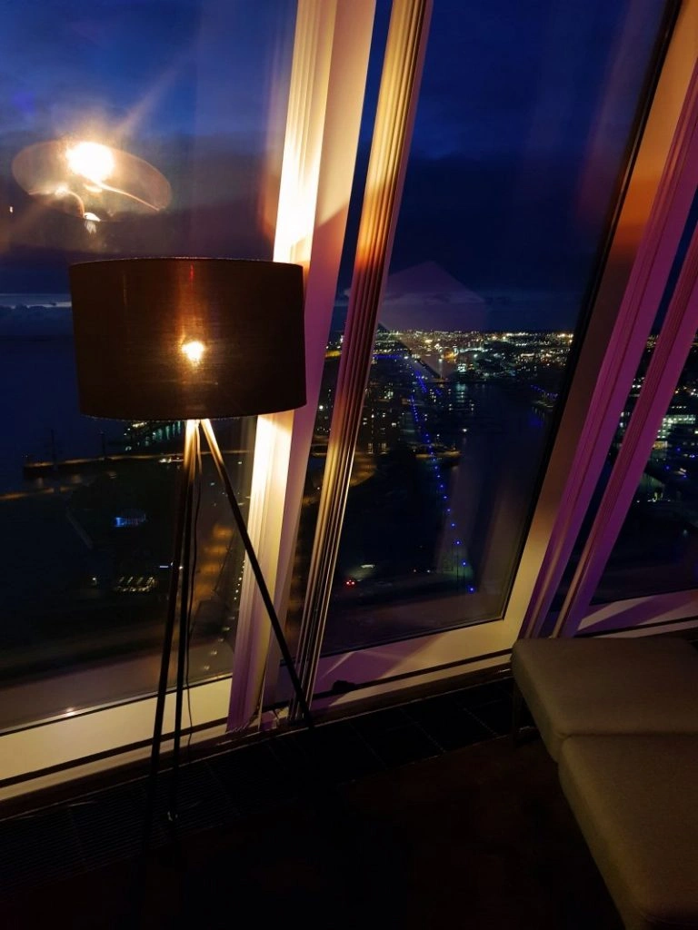 Captains’s Lounge