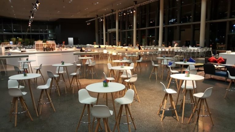 Mobiliar Messe Frankfurt 600 PAX